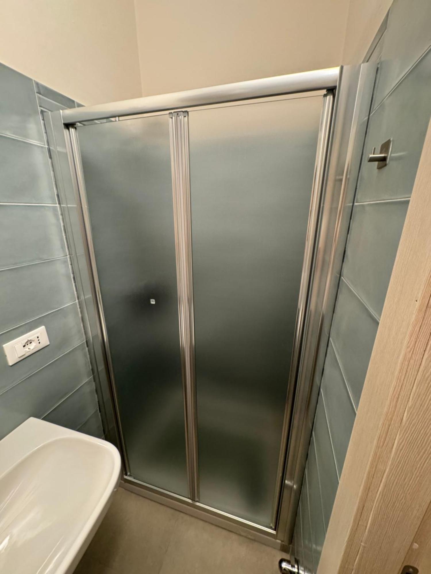 Tirrenia Beach House - Sea Front With Private Beach 산레모 외부 사진